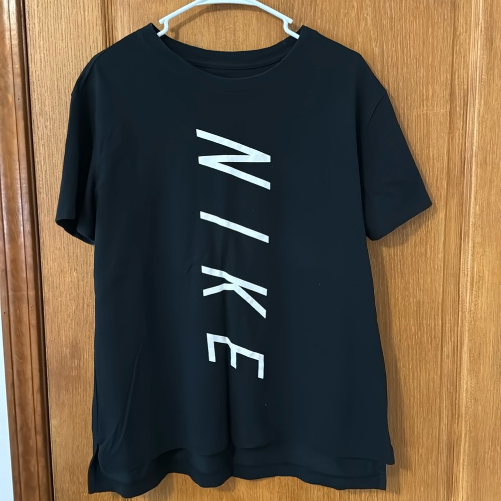 Nike Tee